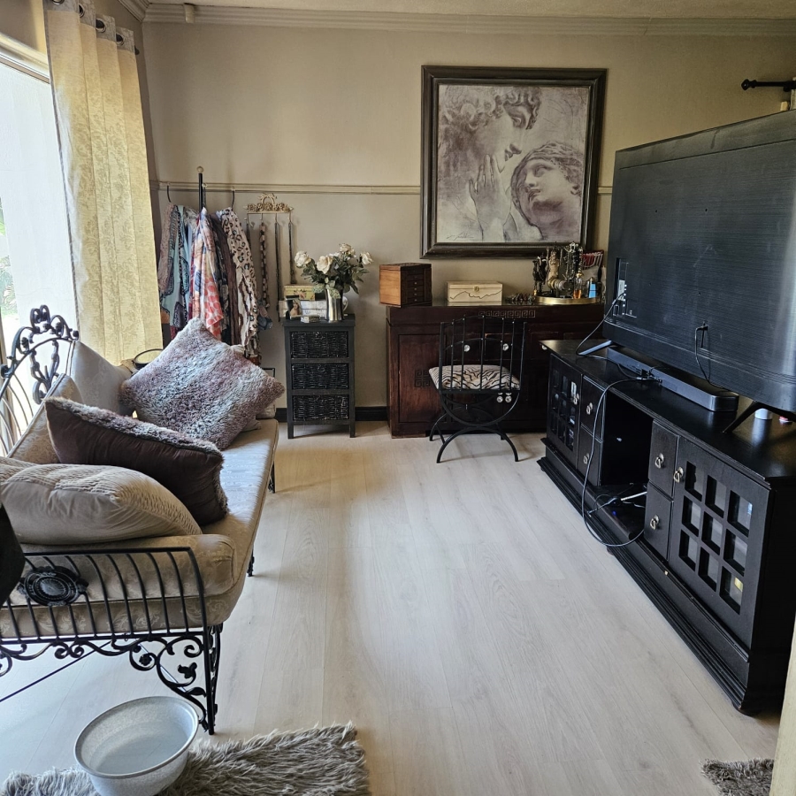 3 Bedroom Property for Sale in Jim Fouchepark Free State